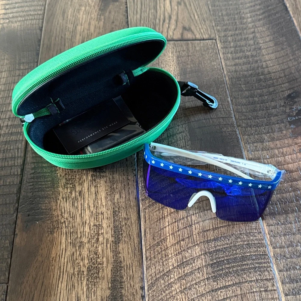 TIPSY ELVES Say Can You See Patriotic Wraparound Sunglasses‎ NWT